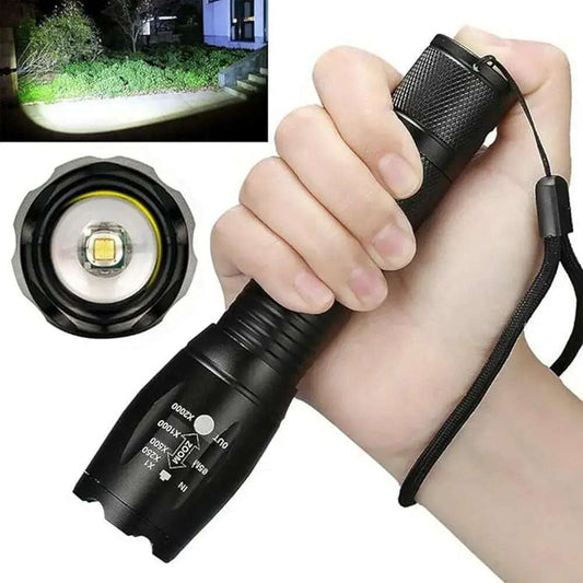 LED Flashlight with Telescoping Zoom – Black