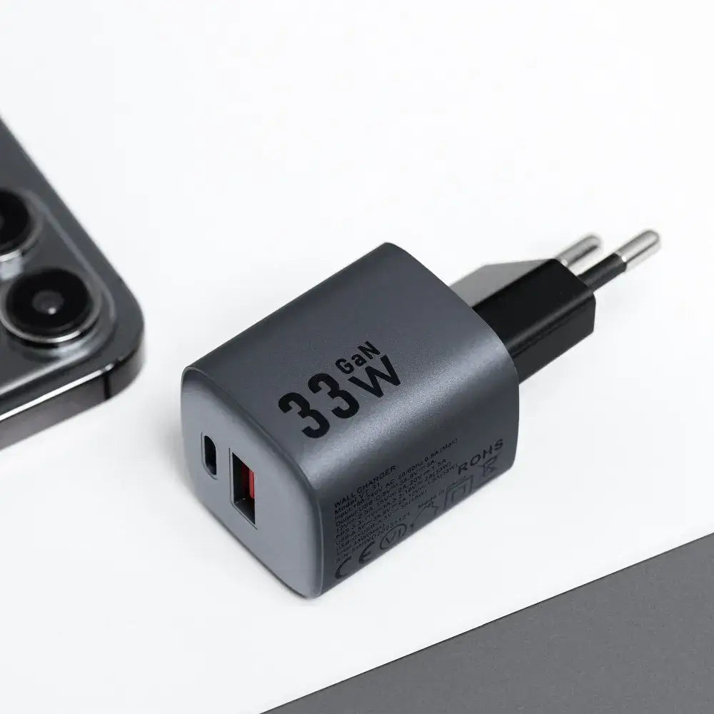 FORCELL GaN VT-31 33W Ladegerät – USB-C PD & USB-A QC4.0 Fast Charger Grau - MIZO.at