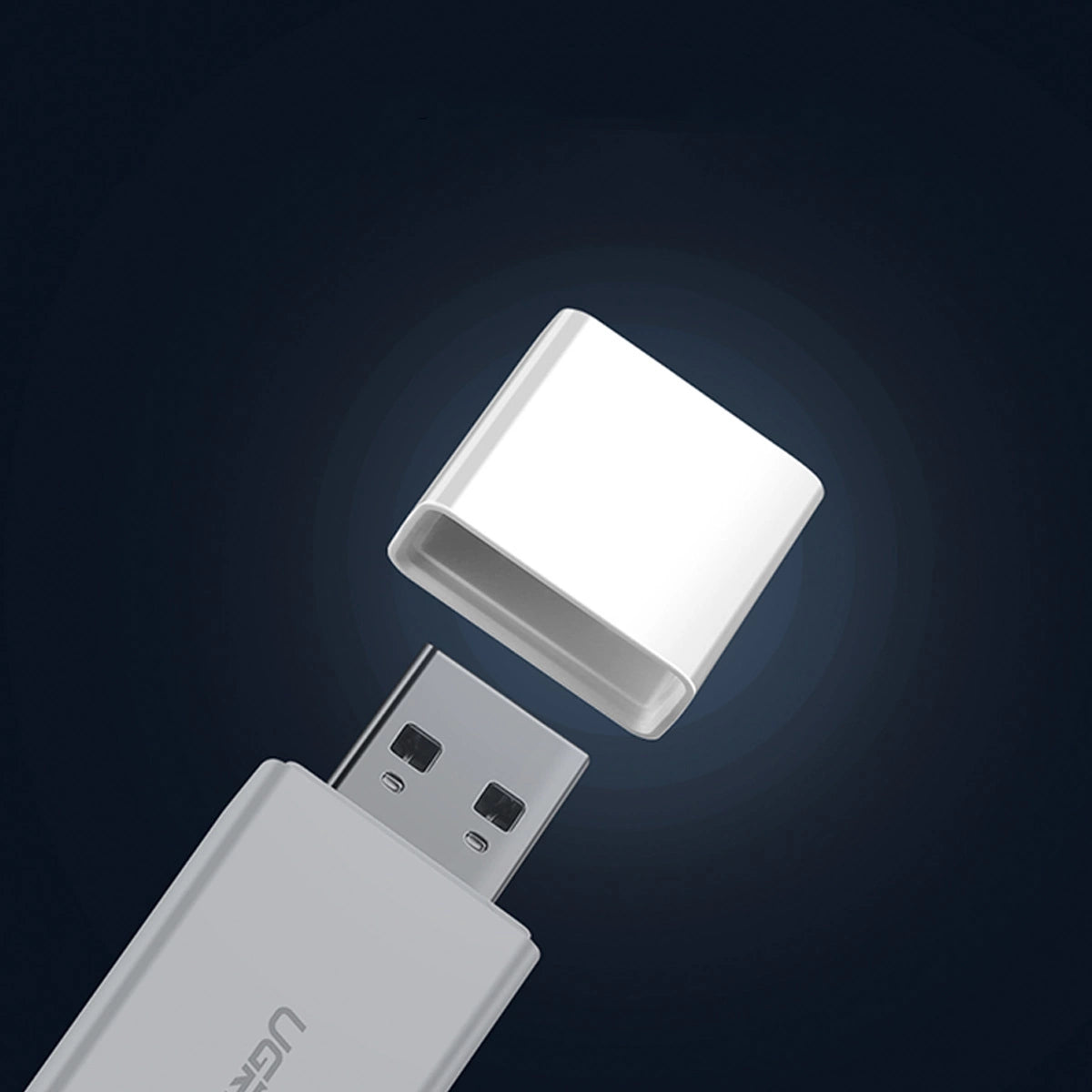 USB 3.0 Card Reader | Portable TF/SD Memory Card Adapter White - MIZO.at
