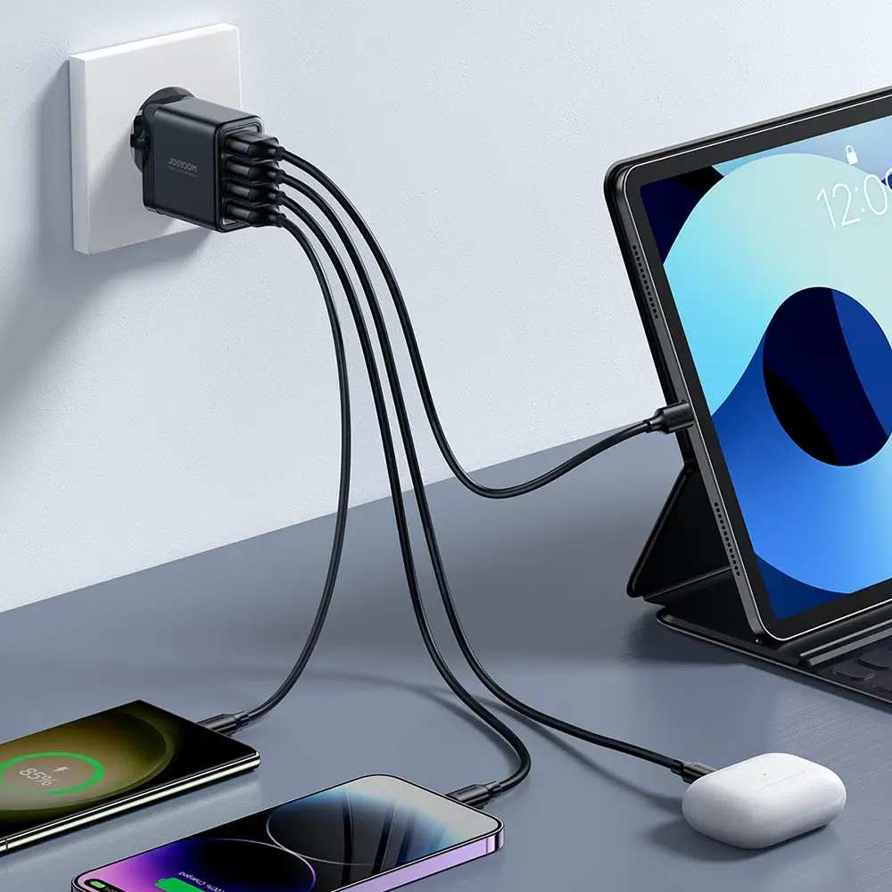 Joyroom JR-TCN03 24W 4-Port USB-A Wall Charger – Black