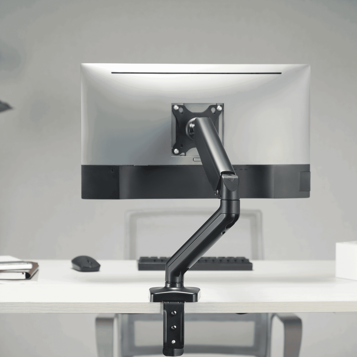 Monitor Halterung 17-32 Zoll Tischklemme VESA Arm verstellbar - MIZO.at
