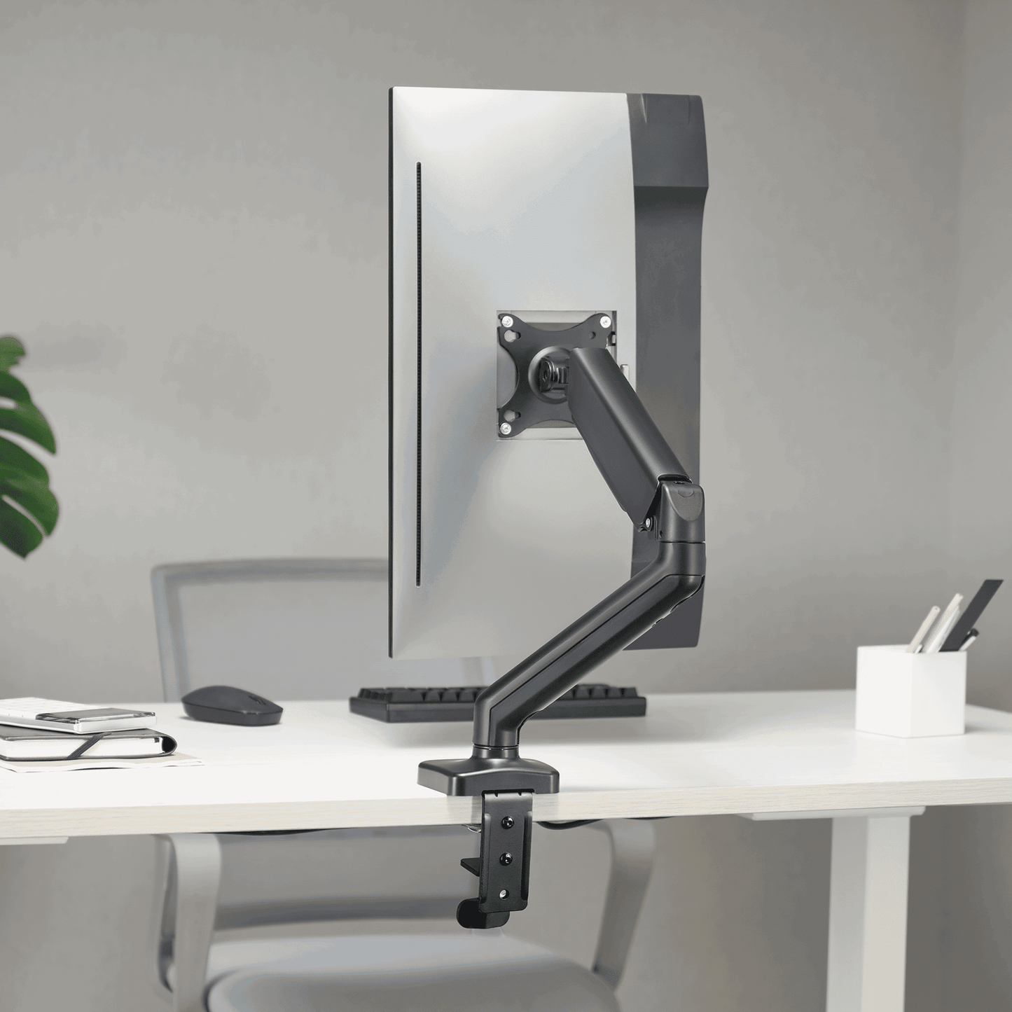 Monitor Halterung 17-32 Zoll Tischklemme VESA Arm verstellbar - MIZO.at