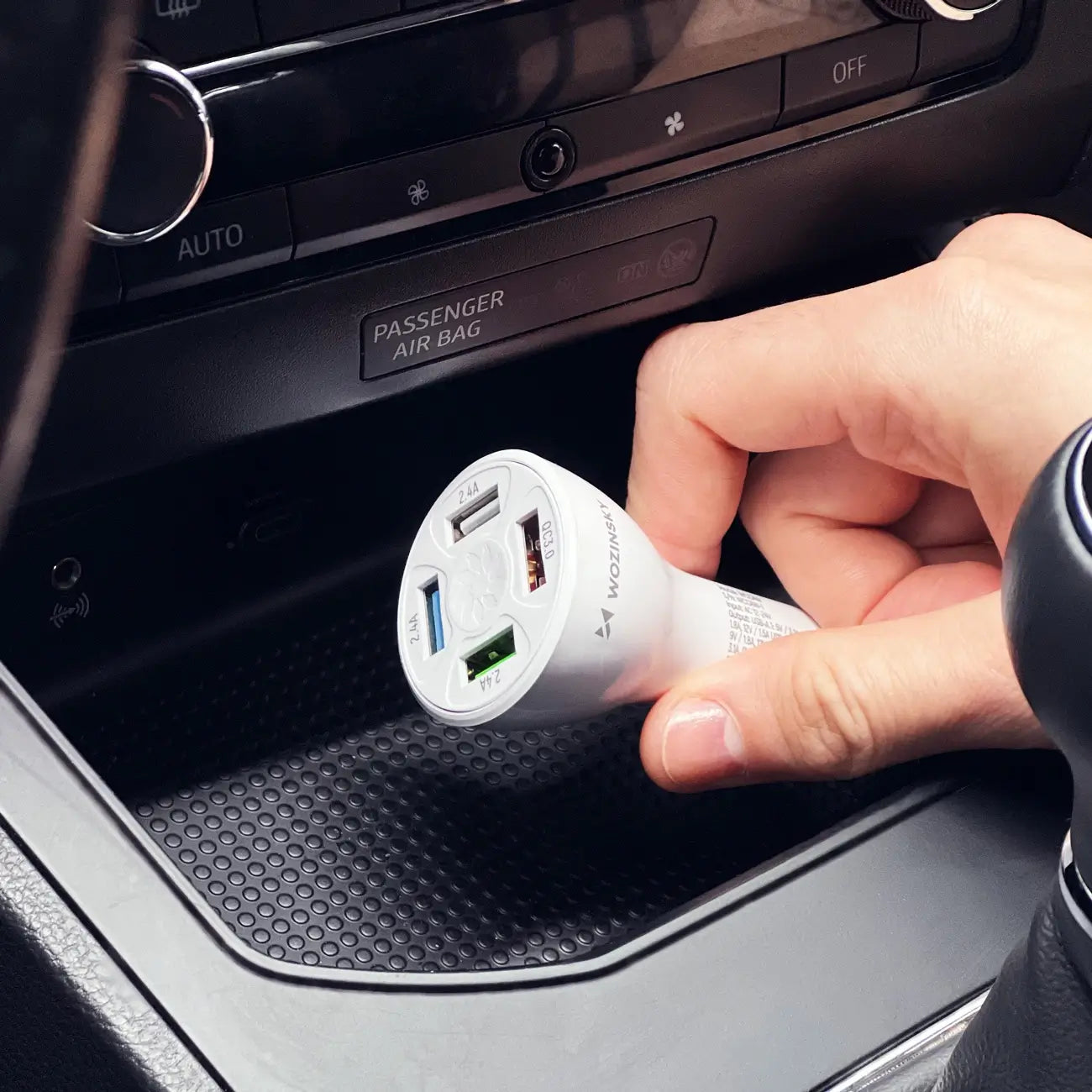 Wozinsky 50W 4-Port Car Charger | Fast Charging | White - MIZO.at