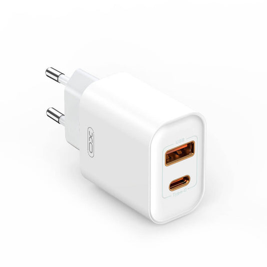 XO CE12 Dual Charger 20W – USB-C PD & USB-A QC 3.0 (Weiß) - MIZO.at