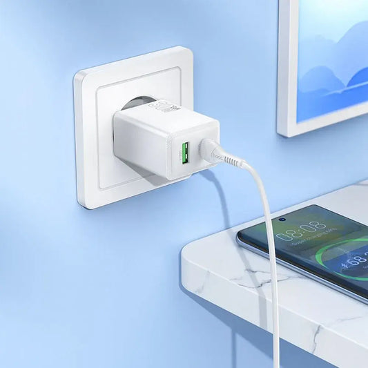 Hoco Ladegerät USB-A + USB-C QC3.0 PD 30W Weiß N71 - MIZO.at