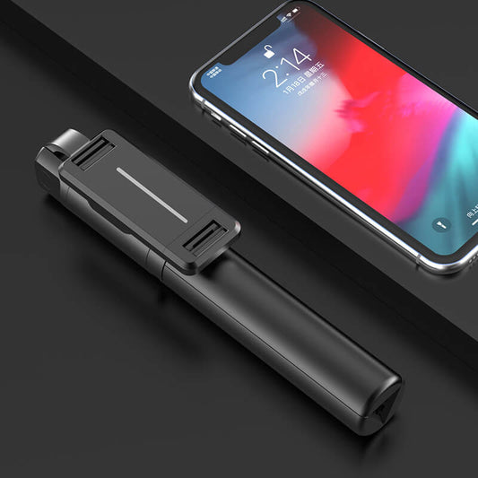 P30 Mini Selfie Stick Tripod Weiß | Bluetooth & 68 cm - MIZO.at