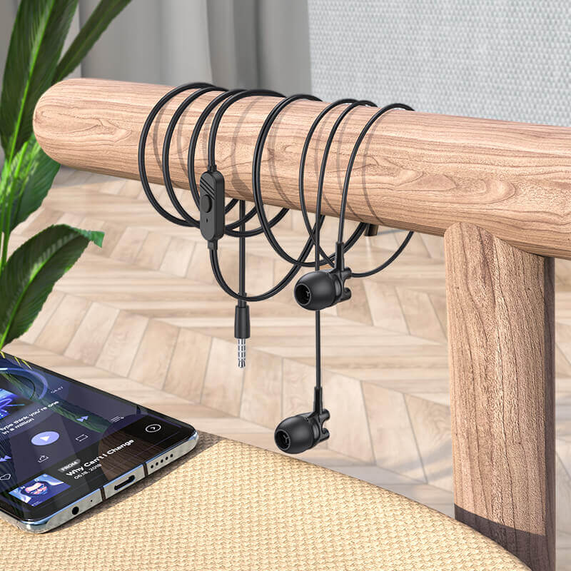 Borofone BM72 Majestic White Headphones | Wired, 3.5mm Jack - MIZO.at