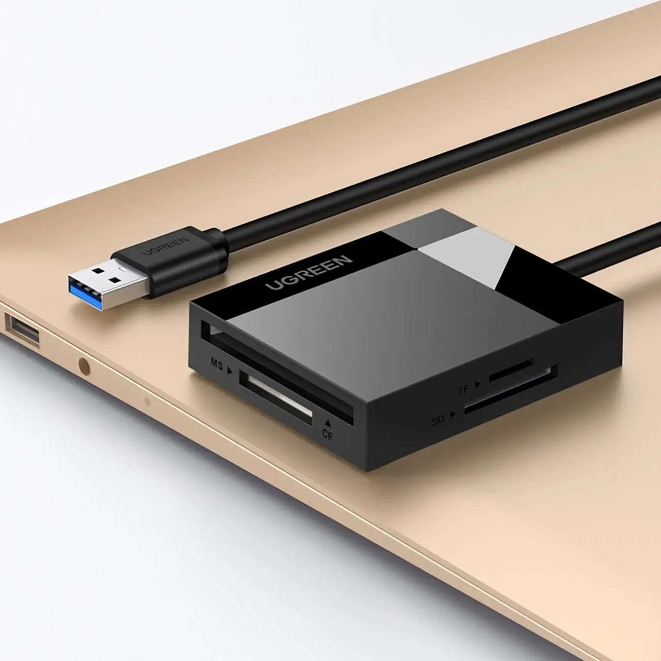 UGREEN Memory Card Reader CR125 30231 | USB 3.0, 4-in-1, 5Gb/s - MIZO.at