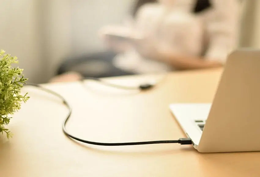 UGREEN USB Adapter Cable Female to Male 2m Black | Durable Connection - MIZO.at